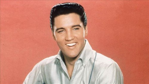 Elvis Presley: el Rey del Rock and Roll y el hombre que transformó la música popular